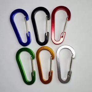 Clip haute résistance résistant à l'usure, 6 pièces, polyvalent pour la fixation d'équipements, la randonnée et les essentiels de voyage - Product Image 1