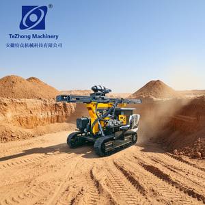 Pileuse solaire diesel-hydraulique avec tarière de forage - Product Image 1