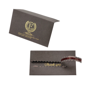 Boîte à cartes en papier kraft avec enveloppe pour emballage de cartes, vente chaude, estampage à chaud UV, noir, carte de crédit VIP, cadeau gratuit - Product Image 1