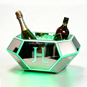 Nouveau service VIP pour bars, discothèques et salons : Seau à glace en plastique acrylique <span class=keywords><strong>de</strong></span> luxe avec LED, en forme <span class=keywords><strong>de</strong></span> baril <span class=keywords><strong>de</strong></span> <span class=keywords><strong>bière</strong></span> ou <span class=keywords><strong>de</strong></span> whisky, pour champagne - Product Image 3