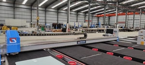 Linea di taglio del vetro CNC ad alta precisione