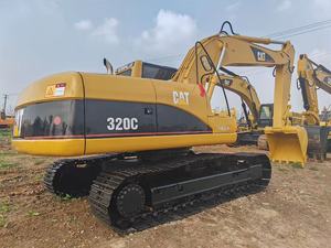 รถขุดตีนตะขาบ CAT 320C มือสอง ขนาด 20 ตัน เครื่องขุดไฮดรอลิกสำหรับงานก่อสร้าง - Product Image 1