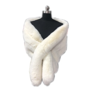 <span class=keywords><strong>Blanc</strong></span> 100% haute qualité <span class=keywords><strong>fourrure</strong></span> Wrap femmes opéra Cape Tippet Poncho <span class=keywords><strong>fourrure</strong></span> de renard mariée mariage <span class=keywords><strong>fourrure</strong></span> châles pour femmes hiver - Product Image 1