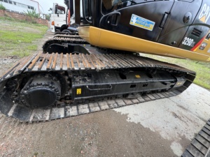 รถขุดไฮดรอลิกดีเซล Caterpillar 329D2L คุณภาพสูง น้ำหนัก 29 ตัน สภาพการทำงานเยี่ยม ราคาแข่งขัน พร้อมขาย - Product Image 5