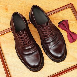 Mocassins en cuir italien pour hommes, style élégant, à enfiler, chaussures habillées plates à bout fermé, antidérapantes, pour le bureau, les mariages et le printemps - Product Image 6