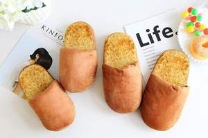 <span class=keywords><strong>Chaussons</strong></span> amusants et originaux en mousse à mémoire de forme, légers et confortables, en forme de pain, pour cadeau de vacances et pour se sentir à la maison - Product Image 4