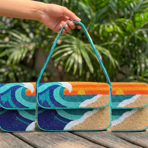 Bolso de Hombro NOVVA CRAFTS Hecho a Mano con Patrón Abstracto y Cuentas Multicolores, Bolso de Mano para Mujer con Cuentas de Vidrio, Bolso Tote con Solapa para Uso Diario y Fiestas - Product Image 1