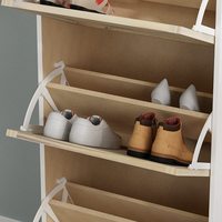 Mueble zapatero de recibidor de alta gama, estilo japonés minimalista, con puertas de rejilla ventilada, bandeja inclinable de cuatro niveles y parte superior ancha.