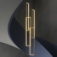 Lustre moderne de style simple, cadre métallique long et carré, villa, salon, duplex, loft, escalier en colimaçon, luminaire suspendu