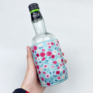 瓶套支架 饮料婚礼定制冷藏器 定制徽标短瓶支架 多色 LED 啤酒冷却器杯 冷饮冷却器 - Product Image 1