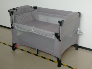 <span class=keywords><strong>Parc</strong></span> pour bébé et <span class=keywords><strong>lit</strong></span> de voyage en métal moderne, norme européenne, portable, pour usage intérieur (0-3 ans), adapté à la chambre et au salon - Product Image 5