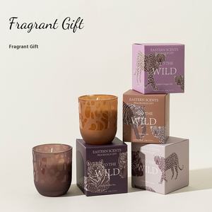 Bougie parfumée artisanale haut de gamme en cire de soja écologique, emballée dans un coffret cadeau en verre pour la maison, cadeaux de la Saint-Valentin, cadeaux de Noël - Product Image 2
