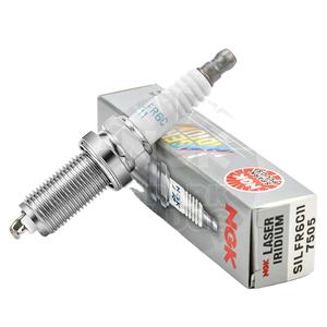 Precio directo <span class=keywords><strong>de</strong></span> fábrica láser iridio platino NGK bujías SILFR6C11 7505 SAB330DE2640 para Toyota FJ Cool Road Ze - Product Image 1