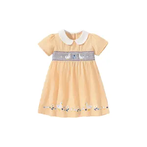 Best price of China manufacturer Exquisite,fashionable,hand smocked girls dress ruffled plain smock dress for kids