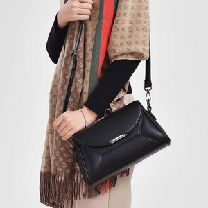 2025 High Quality <b>Vintage</b> Fashion Lady Luxury Handbag Shoulder Bag for <b>Women</b> Premium Open Closure Lightweight Puff Design - Product Image 6