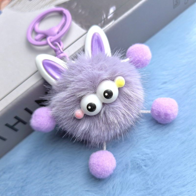 Violet avec détail de la main