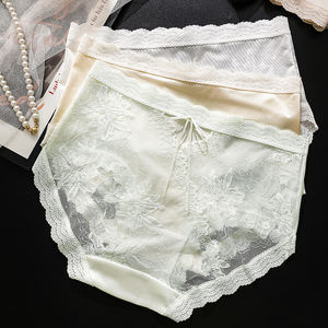 Nieuwste Franse Sexy Kant Ondergoed Licht Luxe Parel Satijn Mid Taille Slipje Voor Vrouwen Snel Droog Kruis Comfortabele Slips - Product Image 2