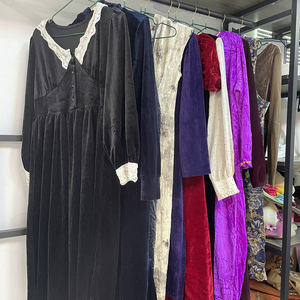 Wholesale High Quality <strong>Gold</strong> Velvet Cheap <strong>Clothes</strong> Slip Flocked <strong>Clothes</strong> Used Dress for Second Hand <strong>Clothes</strong> - Product Image 2