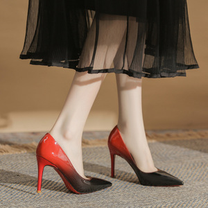 Escarpins en cuir verni à bout pointu et talon aiguille super haut de 8 cm, chaussures de mariée tendance pour femme, couleur unie, à enfiler - Product Image 2
