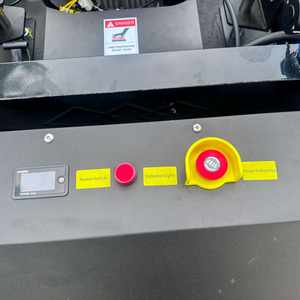 Robot tondeuse agricole télécommandé avec fonction de rotation simple sur site - Product Image 6