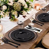 Assiettes de présentation noires avec bordure noire, 12 pouces, jetables, pour Nouvel An/Dîner/Fête de mariage/Anniversaire
