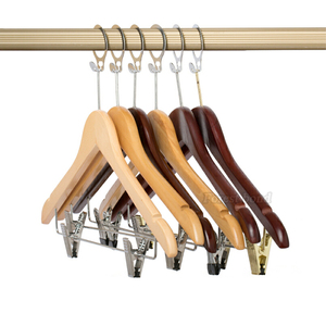 Cintres de sécurité <span class=keywords><strong>antivol</strong></span> en bois massif pour hôtel, finition laquée, avec anneau de verrouillage <span class=keywords><strong>antivol</strong></span> en métal, à un seul niveau - Product Image 1