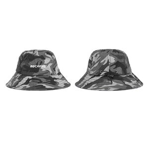 Chapeau Bob Camouflage RongGuang Nouvelle Collection Printemps-Été Tendance Personnalisé Coupe-Vent avec Cordon pour Hommes et Femmes - Product Image 2