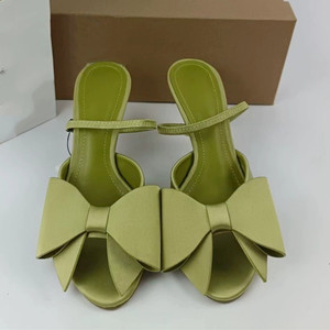 Mules à bout pointu ornées d'un nœud en satin, avec une seule bride, sandales à talons élégantes de qualité pour femmes - Product Image 1