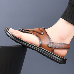 Sandales à lanières en T pour hommes en cuir de vachette pleine fleur, décontractées d'été, antidérapantes, style marron à enfiler pour la plage - Product Image 4