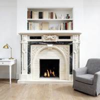 Manteau de cheminée en marbre beige sculpté à la main, style européen classique, pour la décoration intérieure de villas de luxe