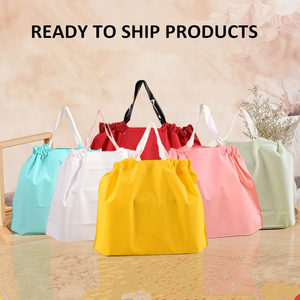 Sacs jetables imperméables sur mesure avec cordon de serrage pour chaussures et chaussettes de restauration - Matériau PE givré épaissi, conception durable - Product Image 3