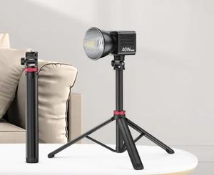 Ulanzi MT-79 2M Portable universel tré<span class=keywords><strong>pied</strong></span> en alliage d'aluminium support de <span class=keywords><strong>lampe</strong></span> Support LT028 lumière de remplissage caméra d'<span class=keywords><strong>action</strong></span> légère - Product Image 2