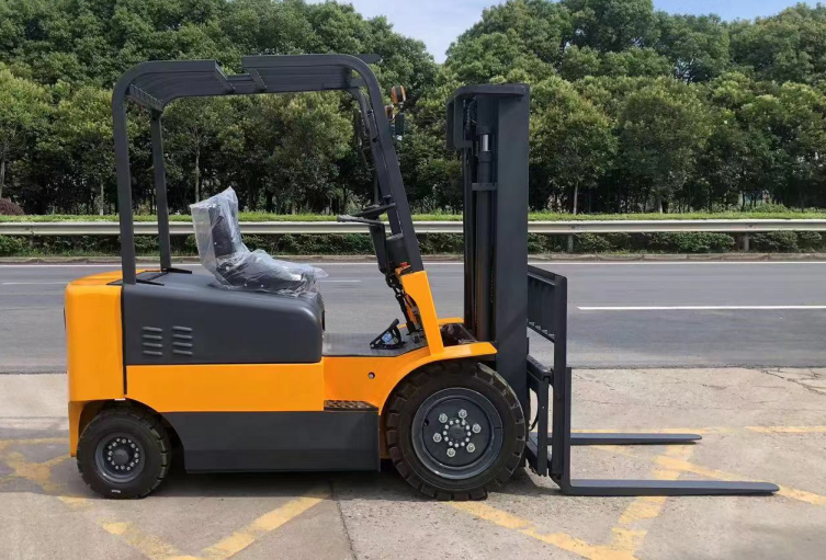 สีเหลือง