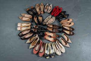 รองเท้ามือ<span class=keywords><strong>ส</strong></span>อง<span class=keywords><strong>ส</strong></span>ำหรับผู้หญิง แฟชั่นรองเท้าส้น<span class=keywords><strong>ส</strong></span>ูง รองเท้าขาย<span class=keywords><strong>ส</strong></span>่งราคาถูก รองเท้าผู้หญิงแบบยกกระ<span class=keywords><strong>ส</strong></span>อบ <span class=keywords><strong>ส</strong></span>ินค้าราคาประหยัด คอลเลคชั่นทันส<span class=keywords><strong>ม</strong></span>ัย - Product Image 4