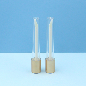 2023 thiết kế mới 2.5g rỗng Lipgloss Ống Matte vàng <span class=keywords><strong>mini</strong></span> tinh dầu/lỏng <span class=keywords><strong>Eyeshadow</strong></span> <span class=keywords><strong>container</strong></span> - Product Image 3