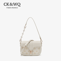 Sac à bandoulière pour femme avec monogramme en relief, double sangle, motif cœur et fleur, sac bandoulière pour femme