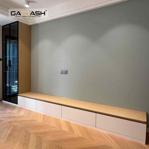 Meuble TV personnalisé moderne et luxueux en chêne massif Solution élégante de stockage du verre Mobilier de salon simple Chambre à coucher MDF pour hôtel et bureaux à domicile - Product Image 4