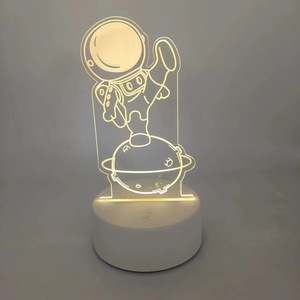 LED Licht Lampe Acryl 3D Led Tisch lampe Benutzer definierte Schreibtisch Astronaut Dekor Licht Lampe Geschenk Warme ABS Basis Geschenke Licht Hochzeits dekor - Product Image 2