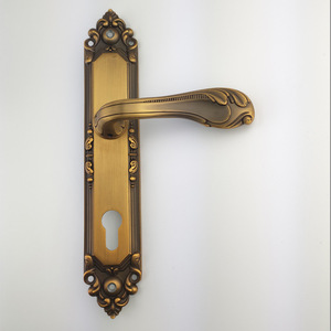 Serrure de poignée de porte en or à longue entrée brossée de style luxueux et à la mode pour le marché <span class=keywords><strong>du</strong></span> <span class=keywords><strong>sud</strong></span>-<span class=keywords><strong>est</strong></span> - Product Image 2