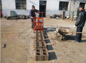 Macchina Manuale per la Produzione di Mattoni in Calcestruzzo, Produttore di Macchine per Blocchi - Product Image 4