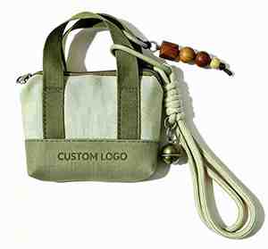 Mini sac fourre-tout portable pour le quotidien avec porte-clés et logo personnalisé, pendentif tendance pour clé de voiture, sac à main, sac à dos, cadeau souvenir - Product Image 1