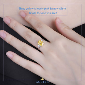 Anillo de Compromiso de Plata de Ley 925 con Tres Piedras de 3.0ct, Joyería de Moda para Mujer con Piedras Preciosas, Anillo de Diamantes para Boda - Product Image 6
