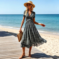 Robe d'été décontractée à manches courtes et imprimé floral pour femme, style bohème élégant et taille ajustée, idéale pour les grandes tailles