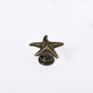 Poignées de meubles créatives en alliage de zinc antique, forme abeille, à trou unique, pour tiroirs et armoires de chambre d'enfant - Product Image 4