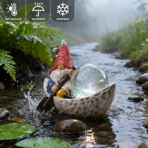 Escultura de Resina de Gnomo Animal con Barco, Energía Solar, con Rana en Sombrero y Orbe Brillante, Adorno Navideño para Jardín Exterior - Product Image 5