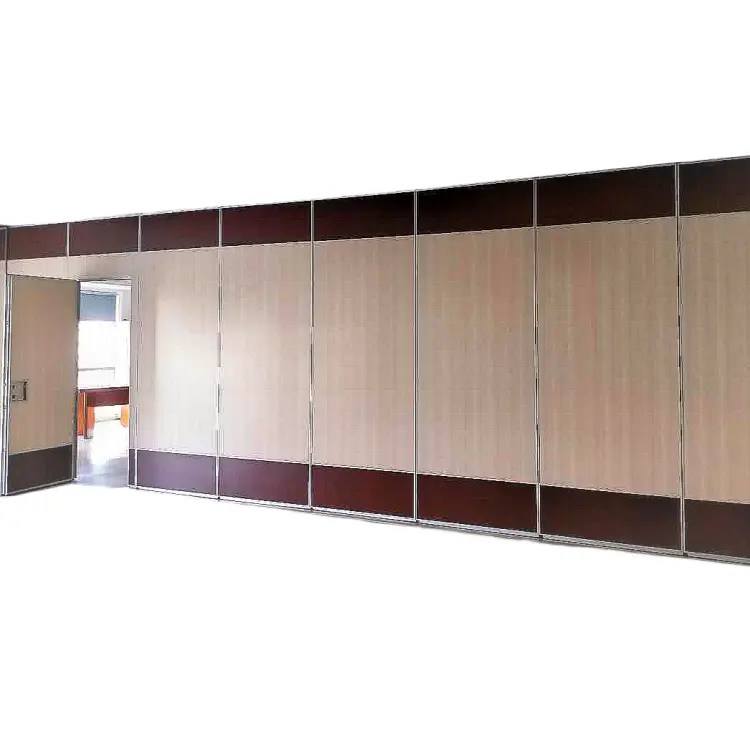 Çalışabilen bölme duvar akustik hareketli katlanır montaj duvar otel toplantı odası için 7m yüksek tip 65 ses geçirmez sürgülü ulaştı