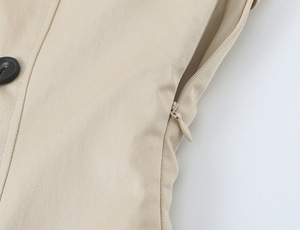 <span class=keywords><strong>Robe</strong></span> Trench Mini Femme Personnalisée 2026 à Découpes, Ourlet Asymétrique, Double Boutonnage, Style Vintage Décontracté, pour le Travail et le Bureau, <span class=keywords><strong>Robe</strong></span>-Manteau Midi Fendue OEM/ODM - Product Image 6