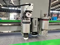 Machine de découpe numérique à grande vitesse SUDA SD RVV avec table d'adsorption sous vide roulante