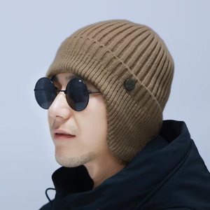 Gorro de Invierno para Hombre con Protección para las Orejas, Tejido Grueso de Terciopelo, Transpirable y Resistente al Viento, para Deportes, Viajes y Uso Casual - Product Image 3