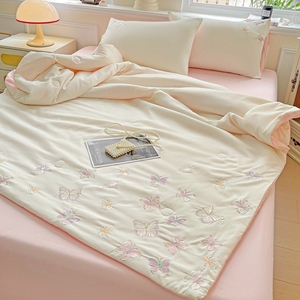 Set Copripiumino Estivo King Size 4 Pezzi in Tessuto Spazzolato Lavato con Ricamo, Motivo Farfalla da Sogno - Product Image 5